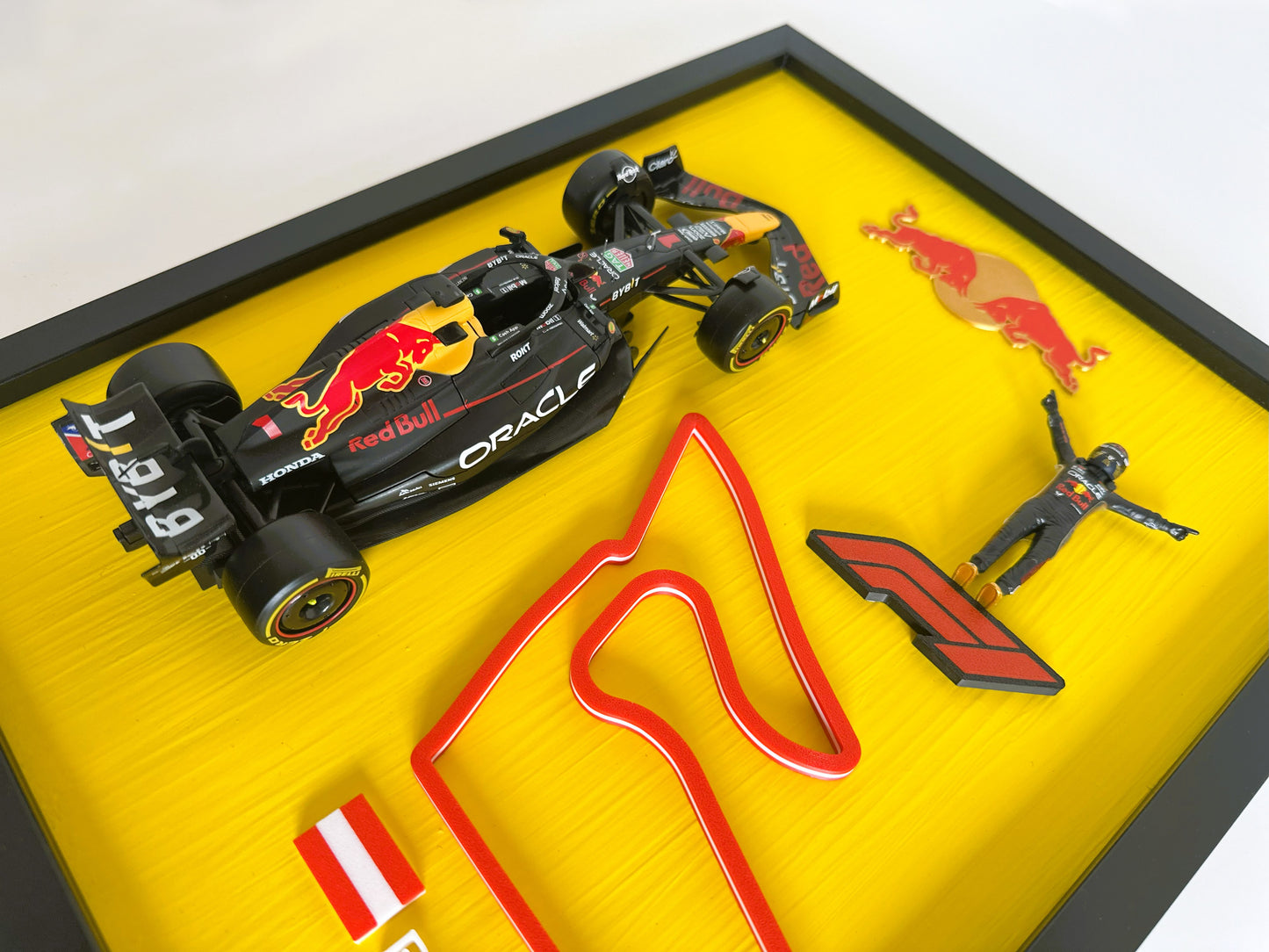 Max Verstappen Red Bull F1 Car Model Wall Art: Racing Artwork